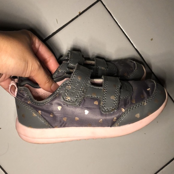 Carters size 11 girl sneakers - Picture 2 of 4